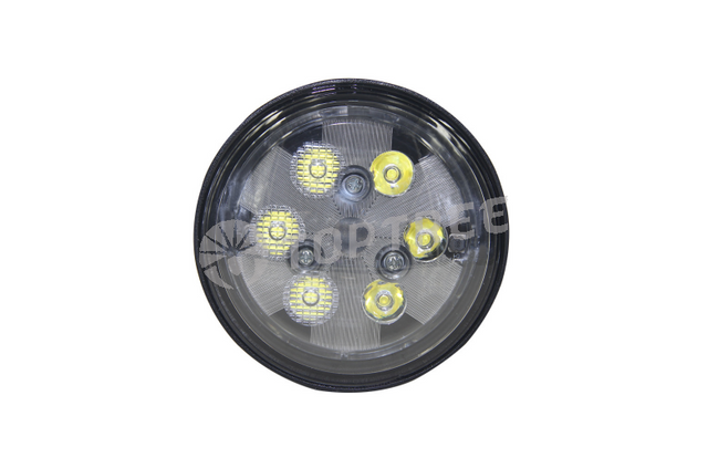 4,5″ 18W CREE LED traktorov&yacute; světlomet